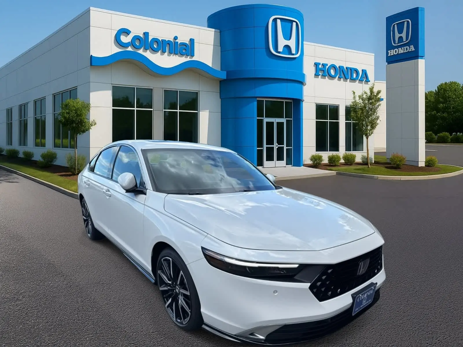 2025 Honda Accord Hybrid Touring photo 8