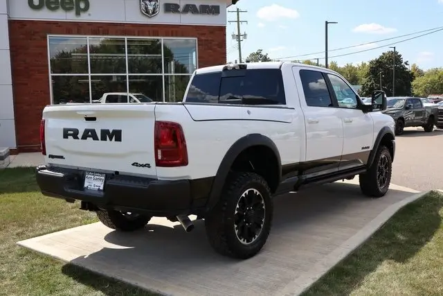 2026 Ram 2500 Power Wagon photo 32
