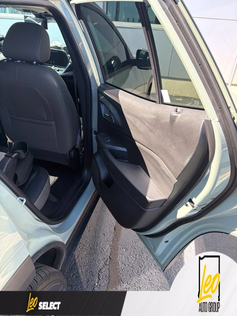 2025 Chevrolet Trax Activ - Photo 11
