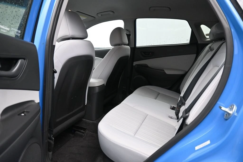 2022 Hyundai Kona SEL - Photo 24