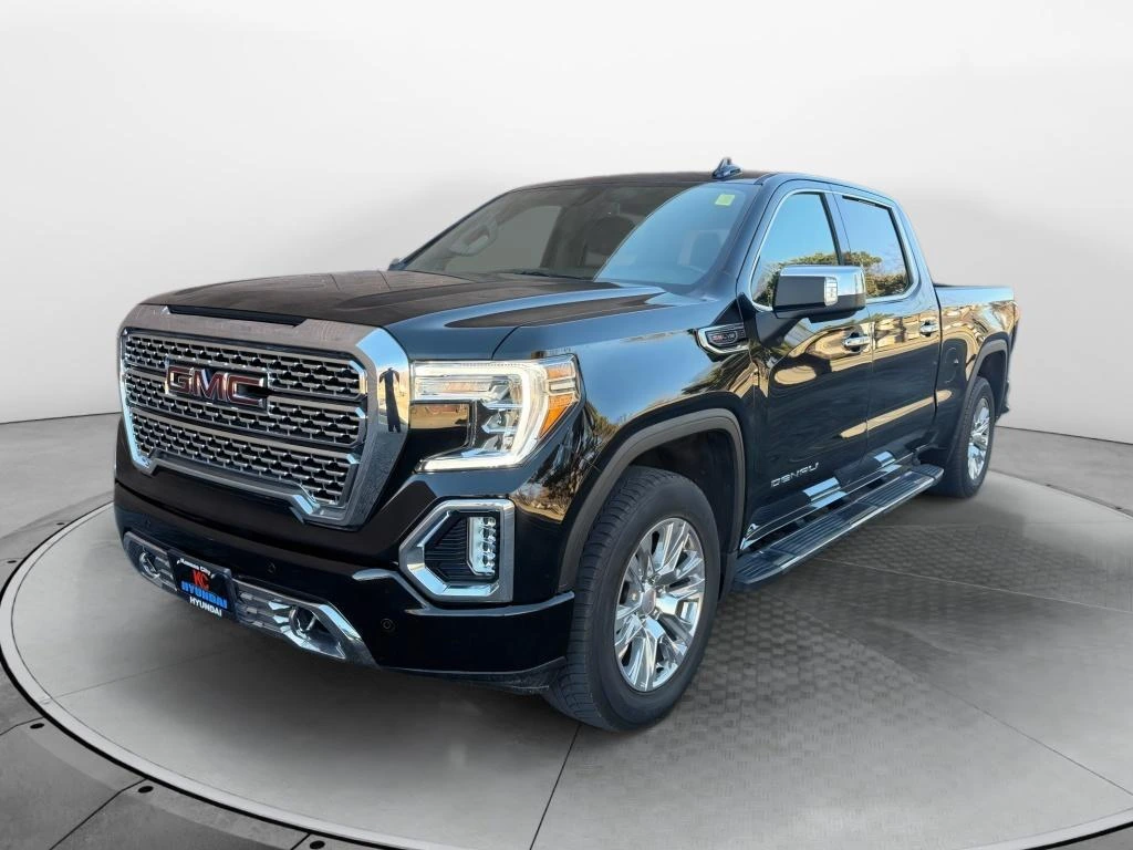 2021 GMC Sierra Denali's photo