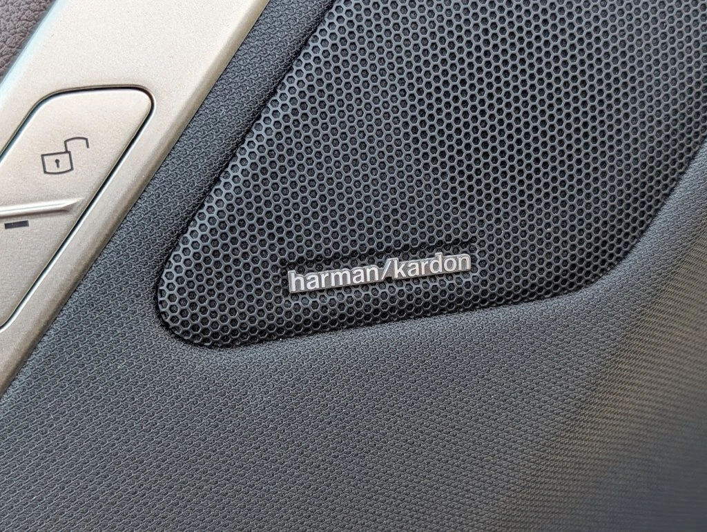 2023 BMW iX Base - Photo 21