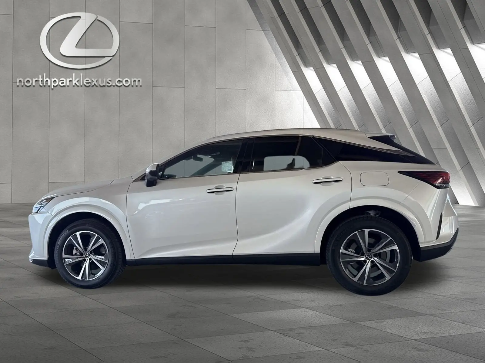 2025 Lexus RX 350's photo