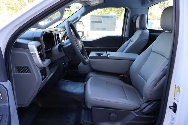 2026 Ford F-350 photo 20