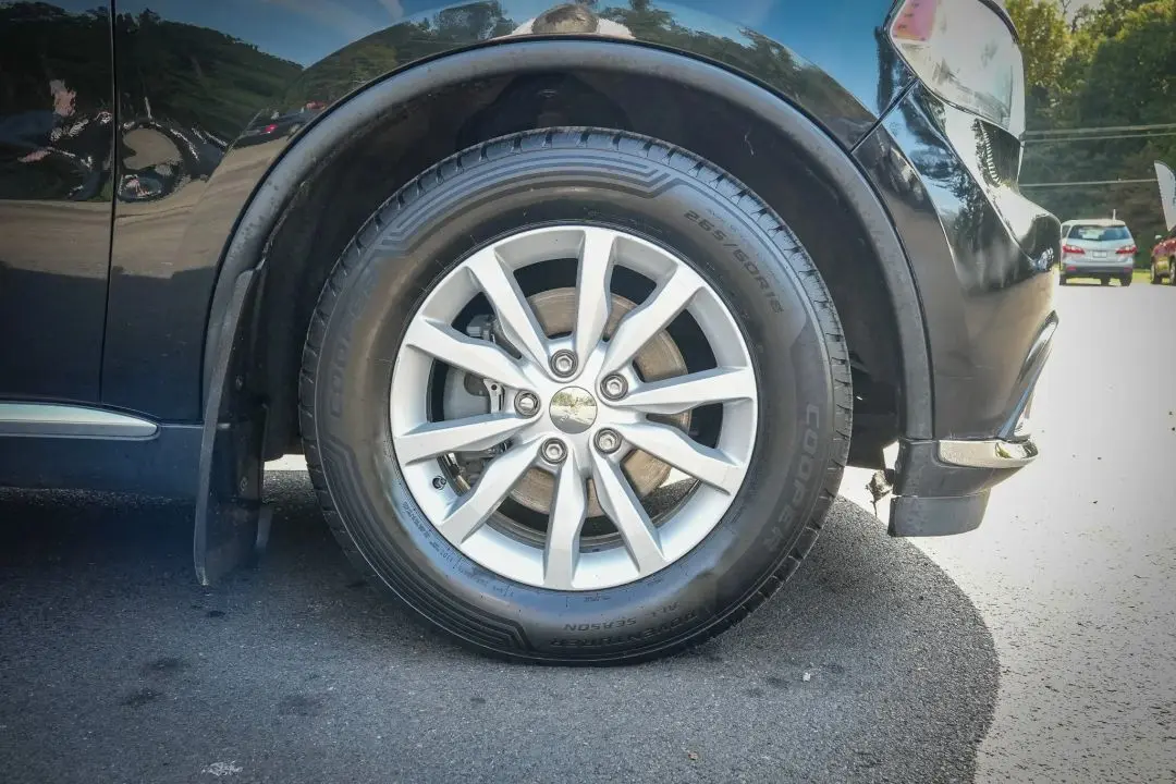 2015 Dodge Durango SXT photo 16