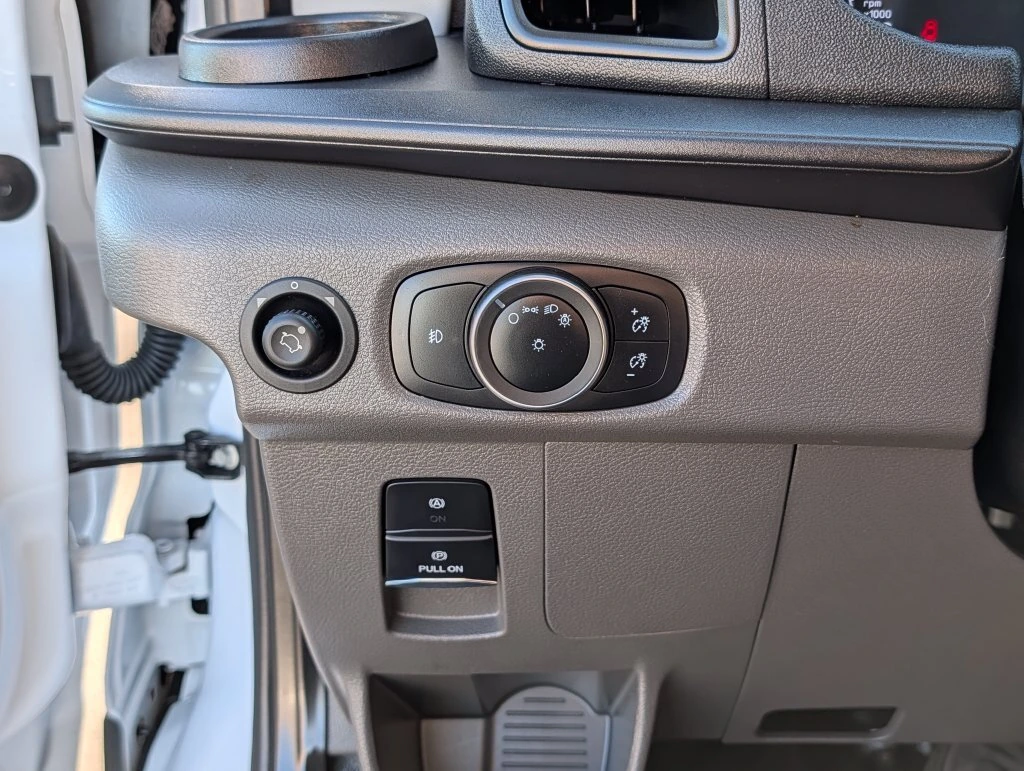 2025 Ford Transit Van Base - Photo 32