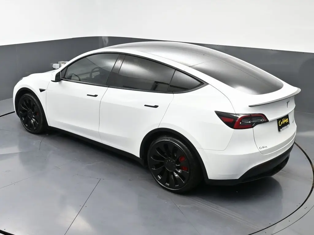 2022 Tesla Model Y Performance photo 39
