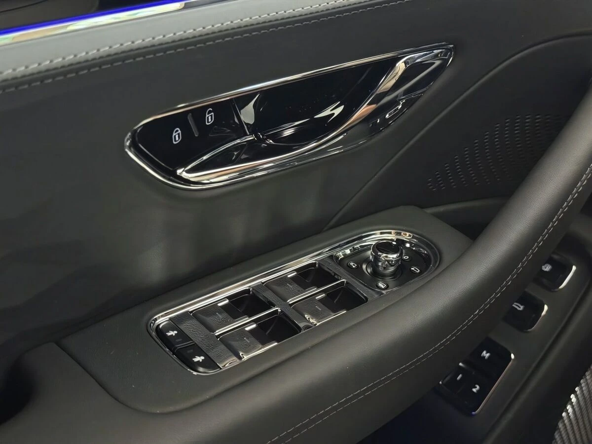 2026 Bentley Flying Spur Speed - Photo 11