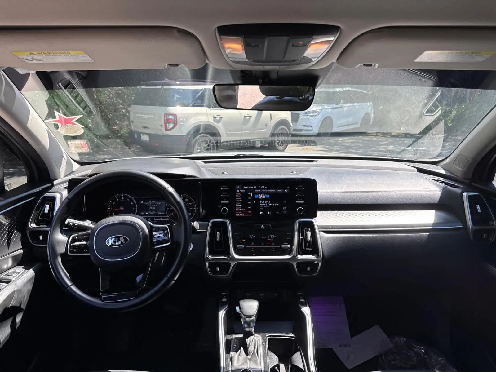 2021 Kia Sorento S photo 30