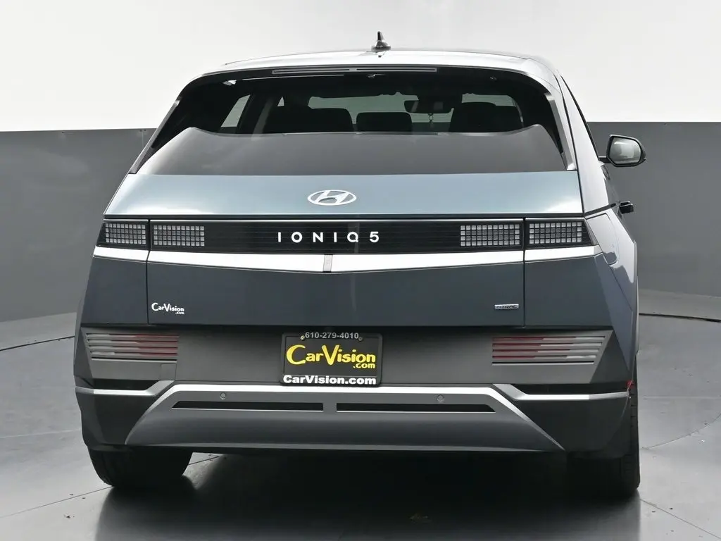 2024 Hyundai Ioniq 5 SEL photo 2