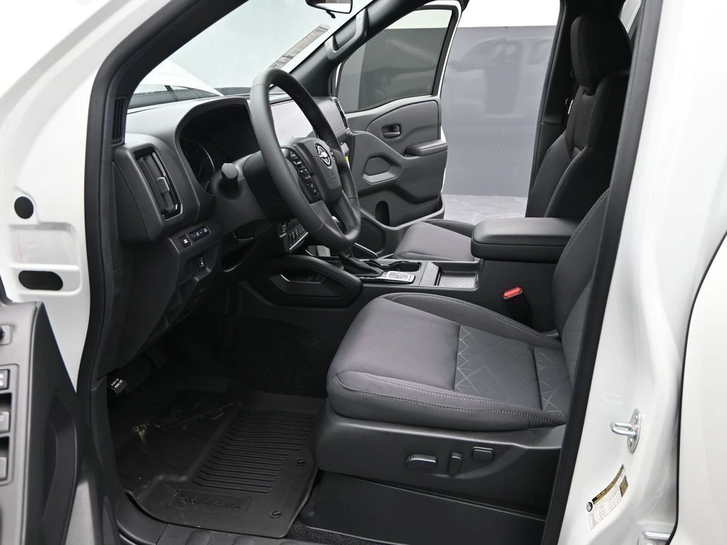2026 Nissan Frontier SV - Photo 18