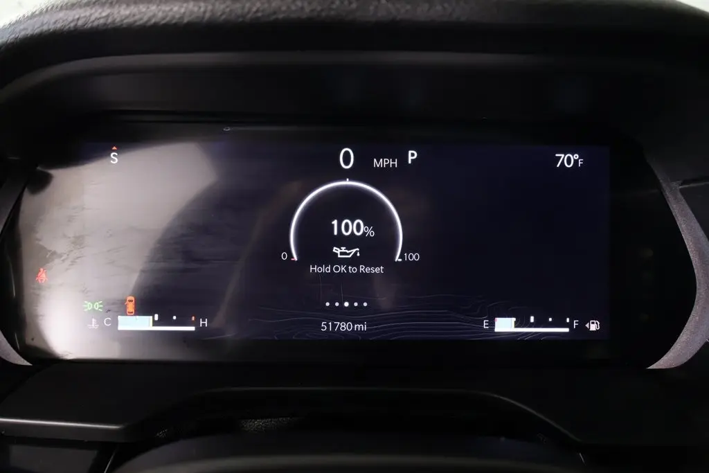 2021 Jeep Grand Cherokee Altitude photo 3