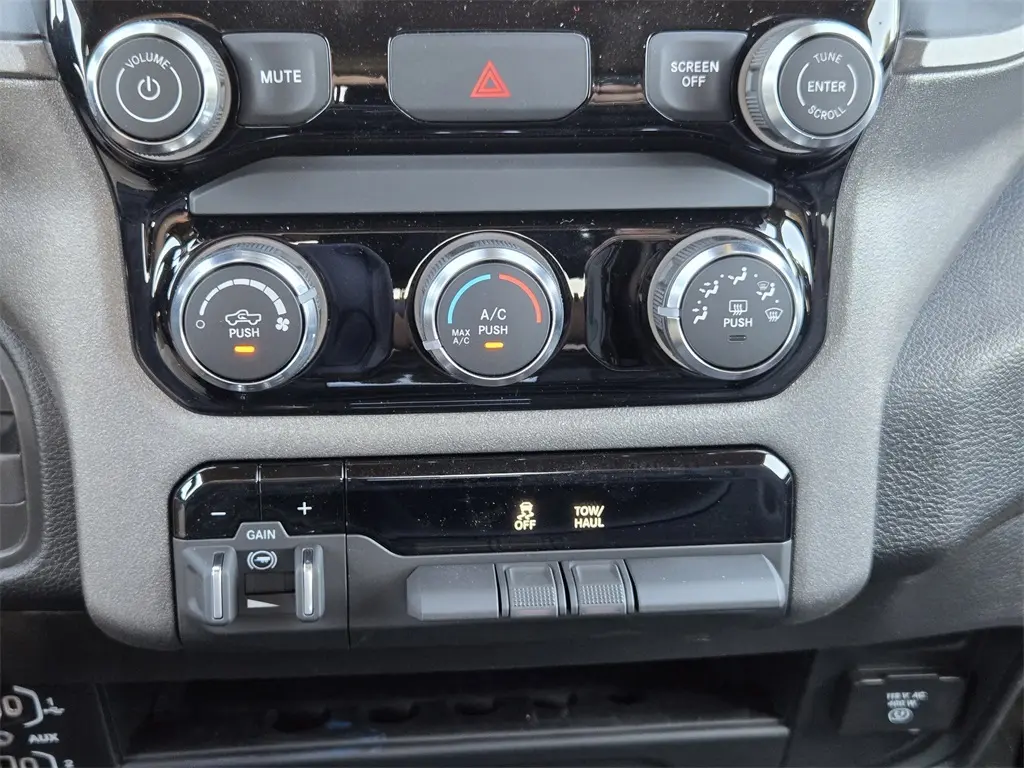 2026 Ram 2500 Tradesman photo 15