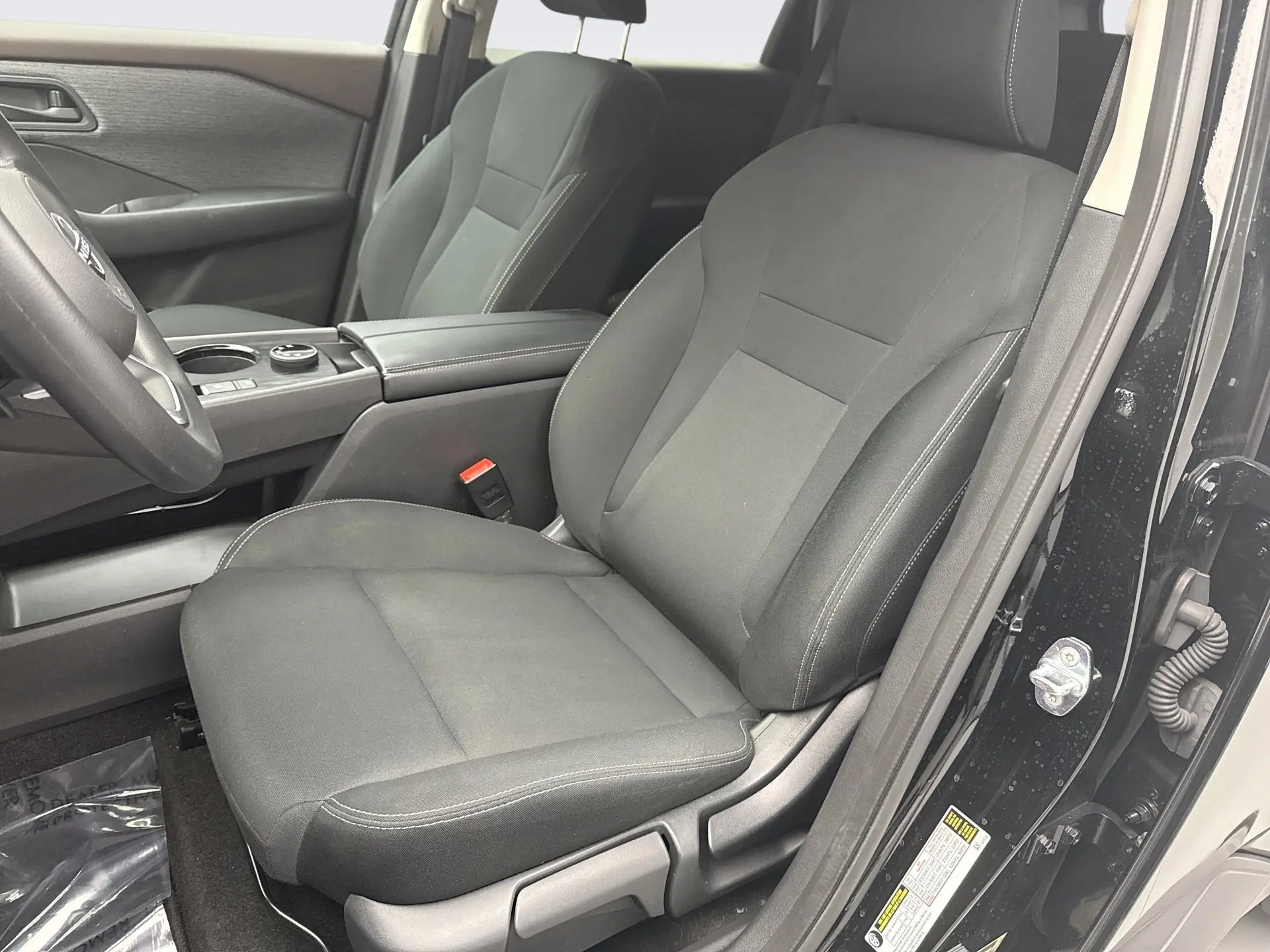 2023 Nissan Rogue S photo 10