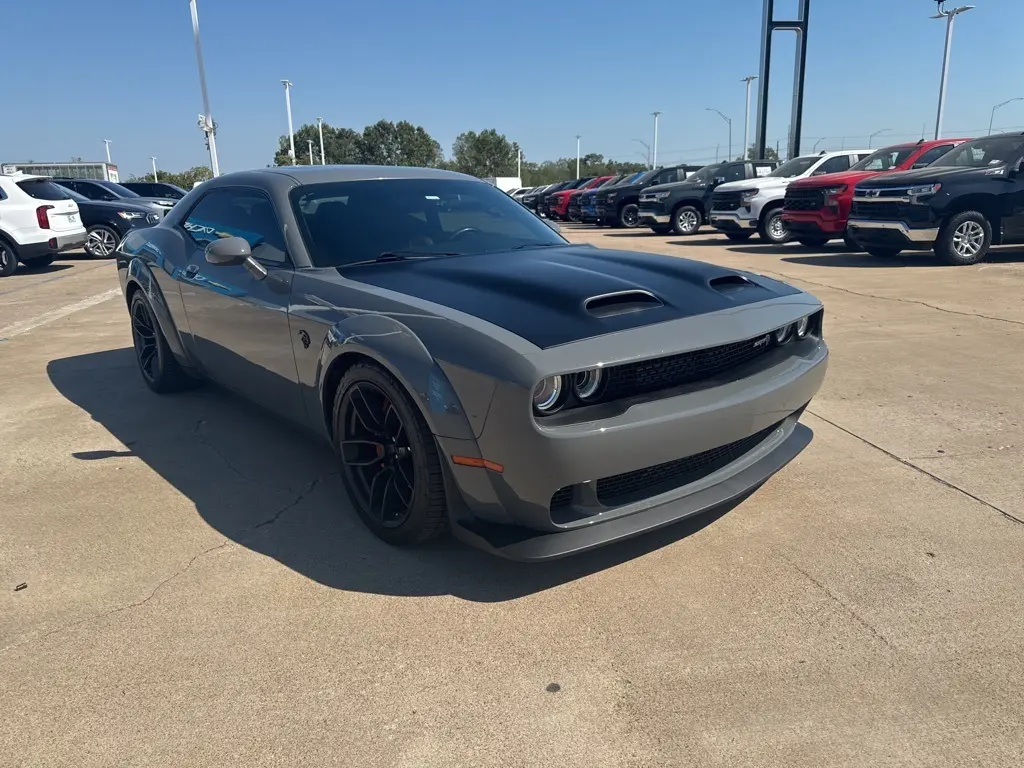 2019 Dodge Challenger SRT8 Hellcat Redeye Widebody photo 3