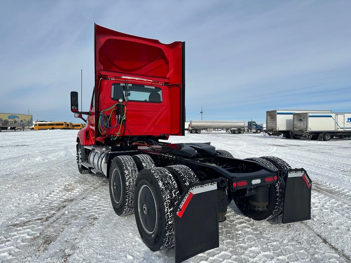 2026 International LT - image 4