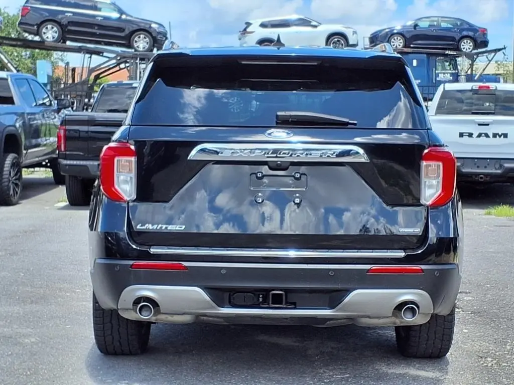 2023 Ford Explorer Limited photo 4