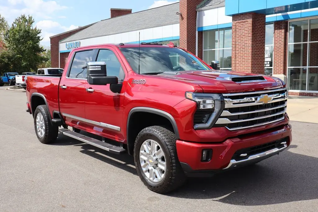 2025 Chevrolet Silverado 2500HD High Country photo 4
