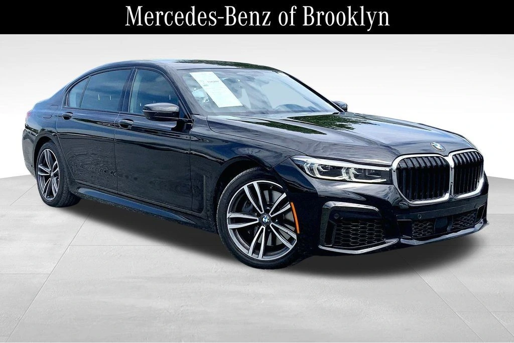 2021 BMW 7 Series 750i xDrive's photo