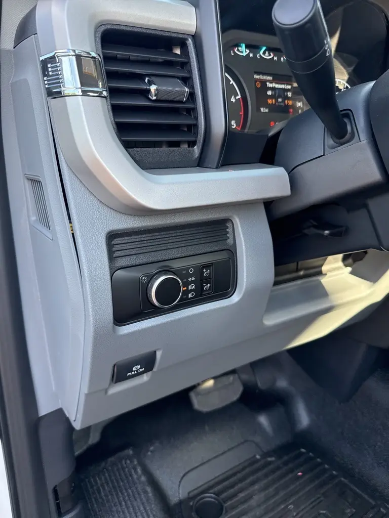 2026 Ford F-350 photo 13