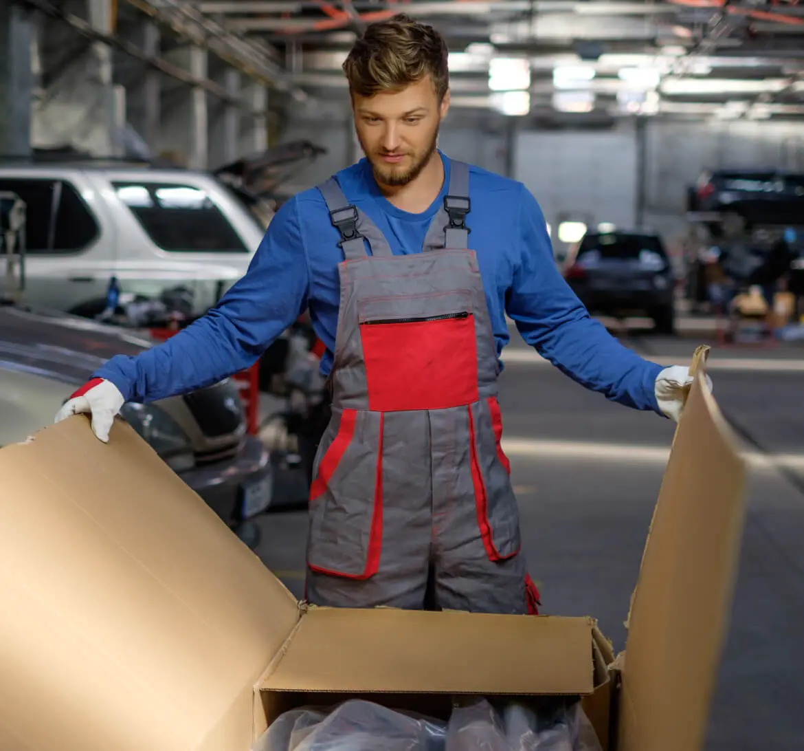 Body Shop Estimator Job Description and Responsibilities