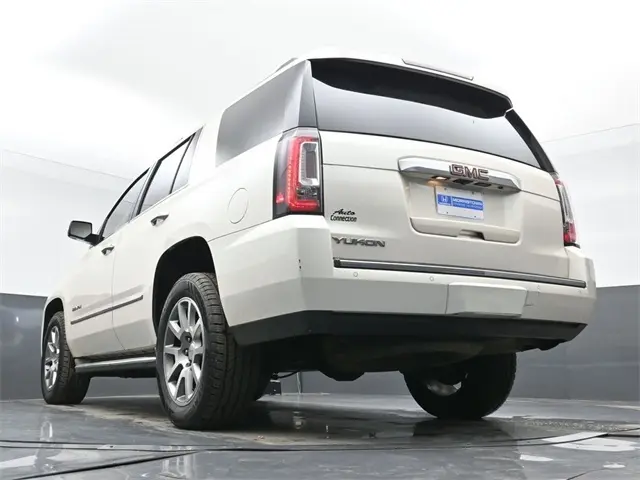 2015 Gmc Yukon Denali photo 40