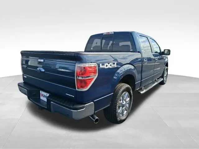 2014 Ford F-150 XLT photo 2