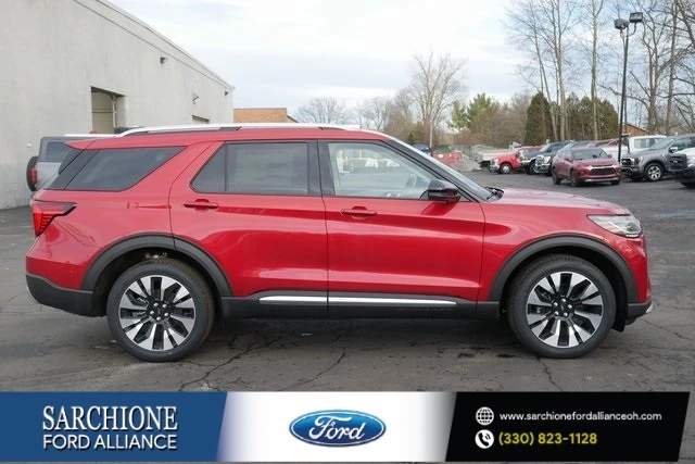 2026 Ford Explorer Platinum's photo
