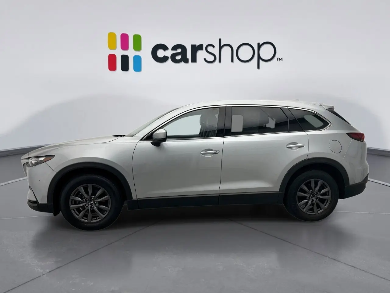 2022 Mazda CX-9 Touring photo 2