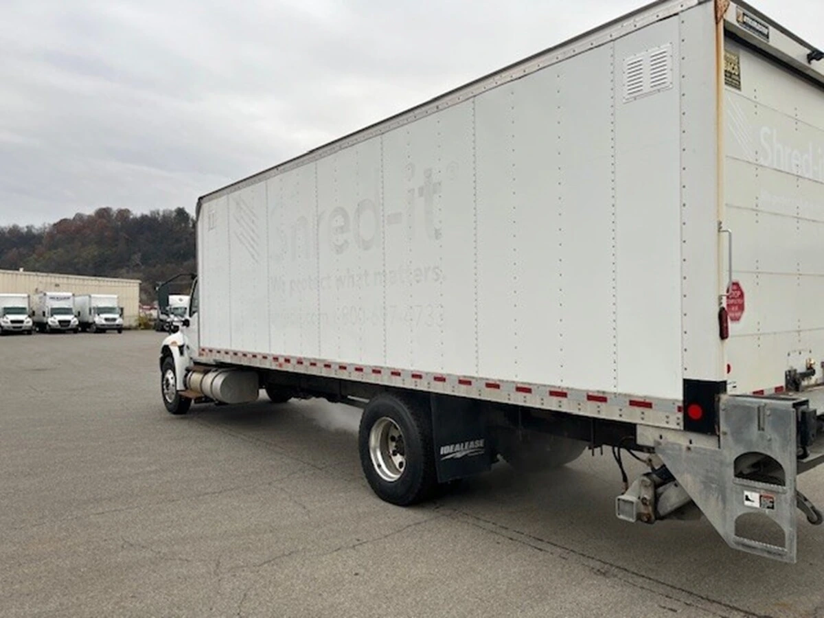 2019 International MV - image 4