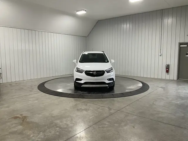 Used 2020 Buick Encore Preferred with VIN KL4CJASB3LB024472 for sale in Roanoke, IN