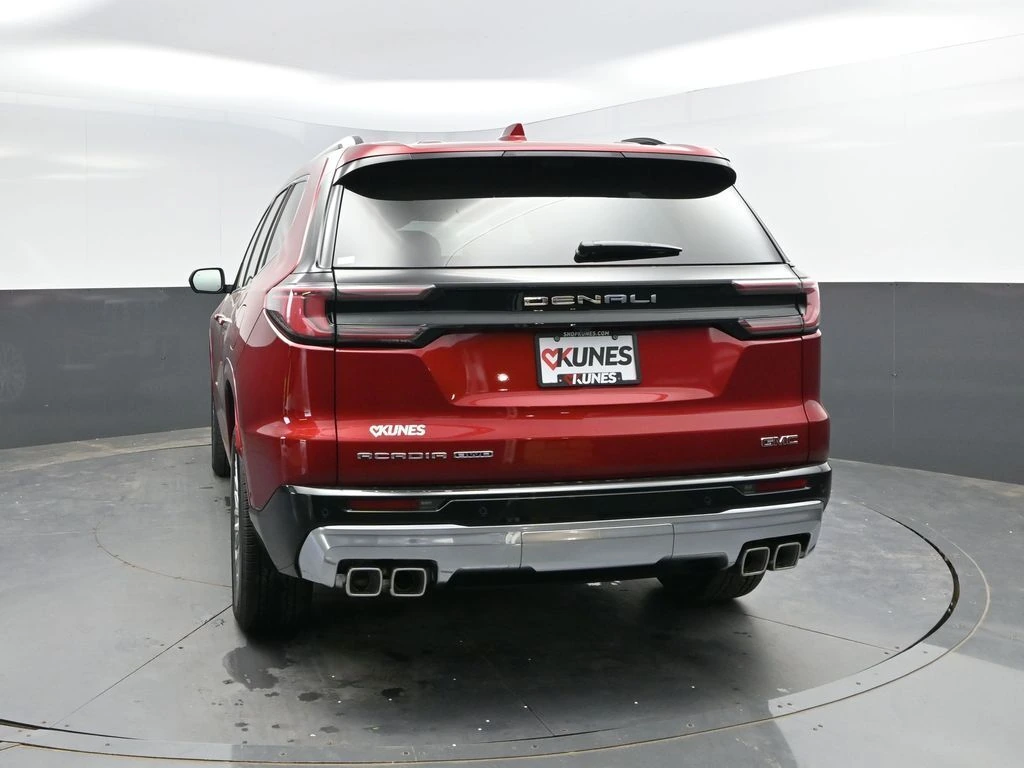 2026 GMC Acadia Denali - Photo 6