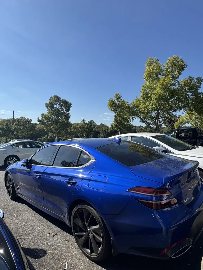 2023 Genesis G70 Advanced 3.3T Sport Prestige photo 5