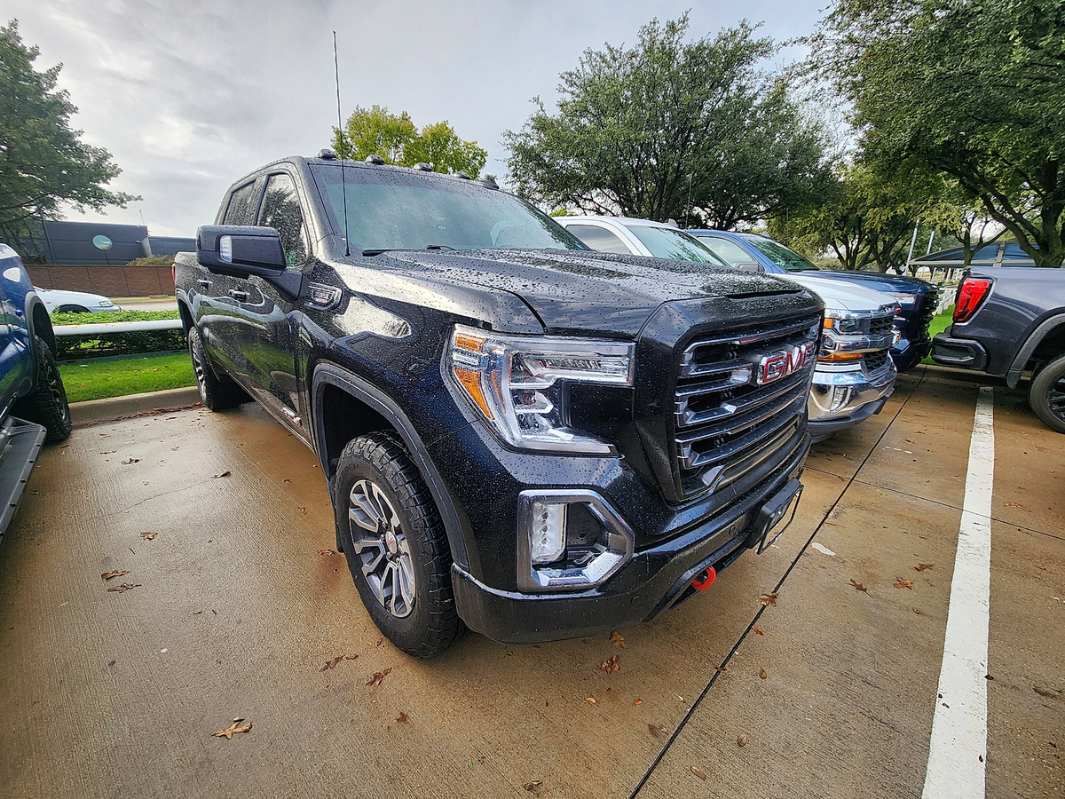 2021 GMC Sierra 1500 AT4's photo