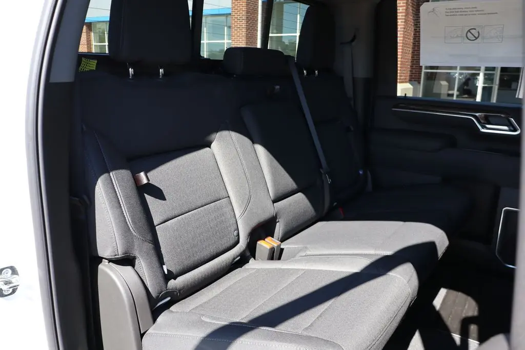 2026 Chevrolet Silverado LT photo 42
