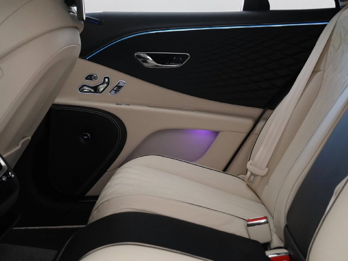 2026 Bentley Flying Spur Azure - Photo 28
