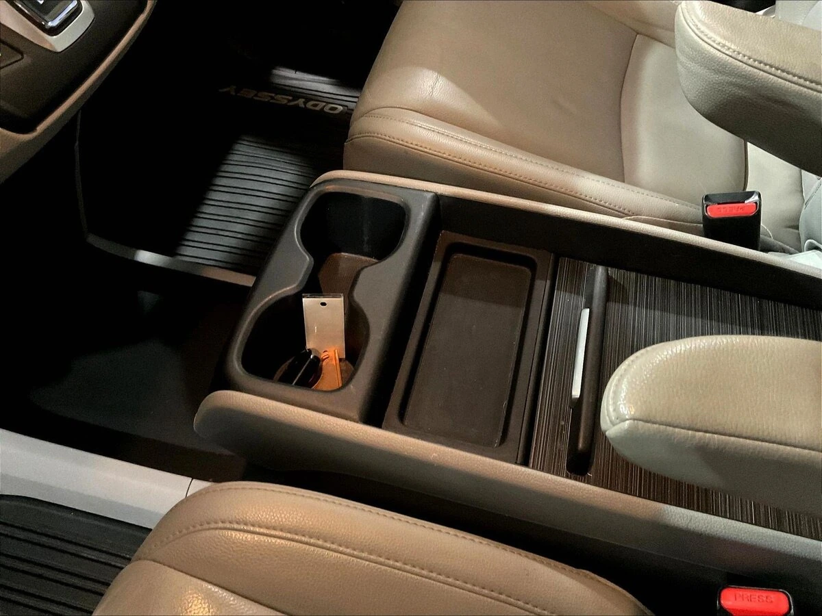2019 Honda Odyssey EX-L - Photo 18