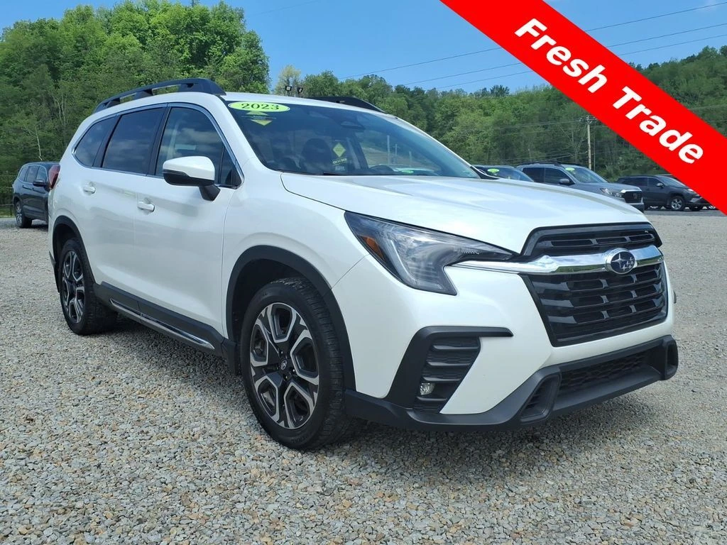2023 Subaru Ascent Limited 8 Passenger's photo