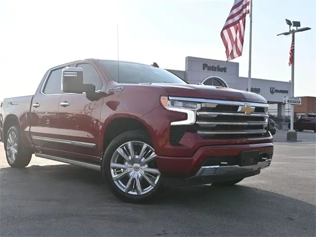 2024 Chevrolet Silverado 1500 High Country's photo