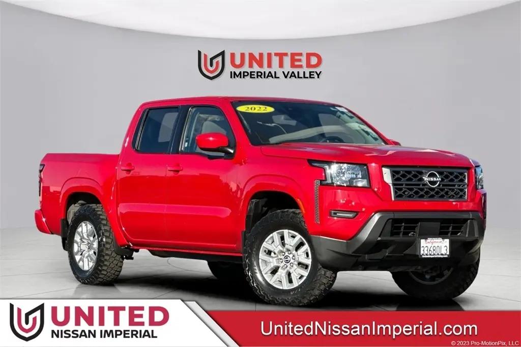 2022 Nissan Frontier SV's photo