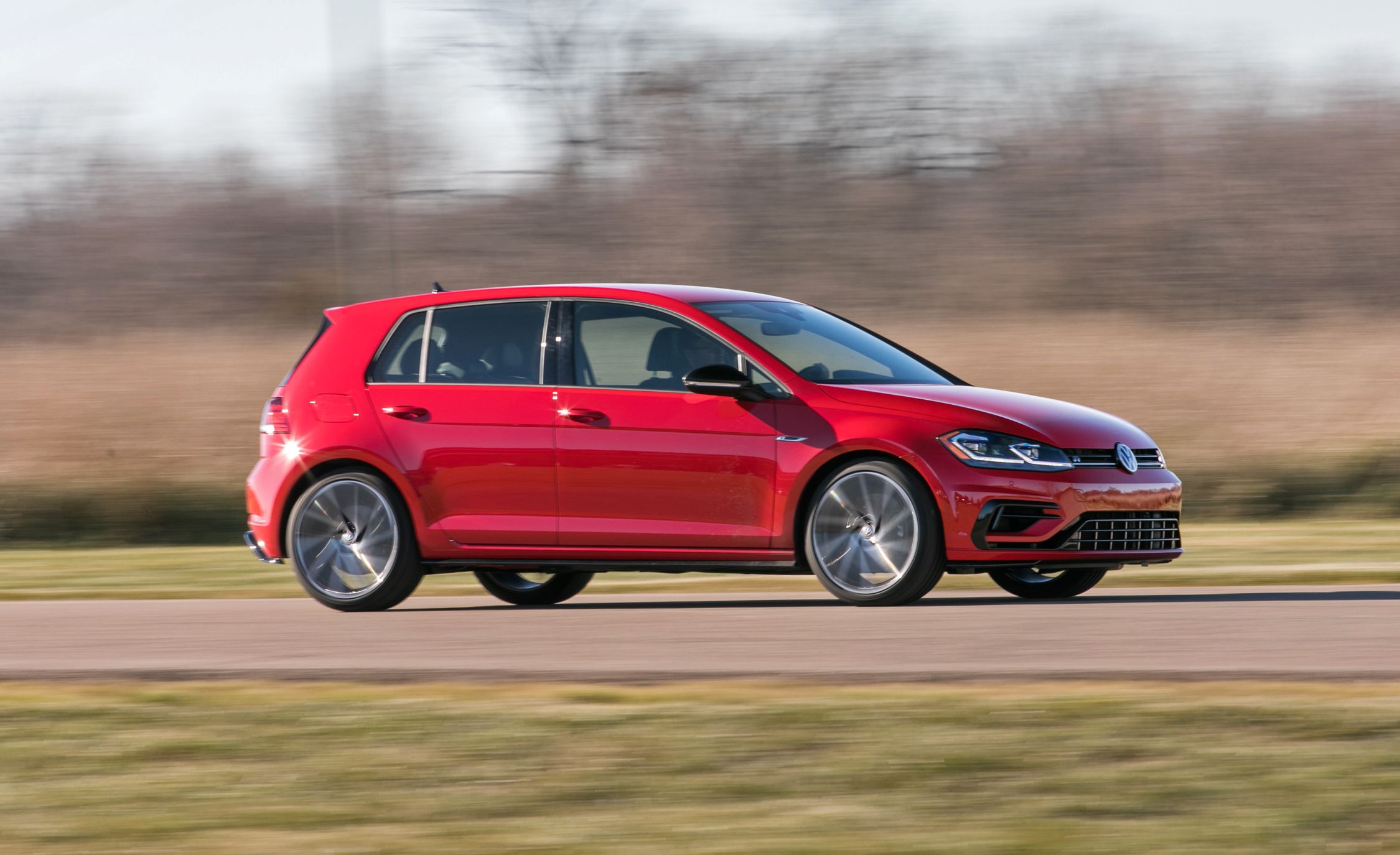 red 2018 Volkswagen Golf