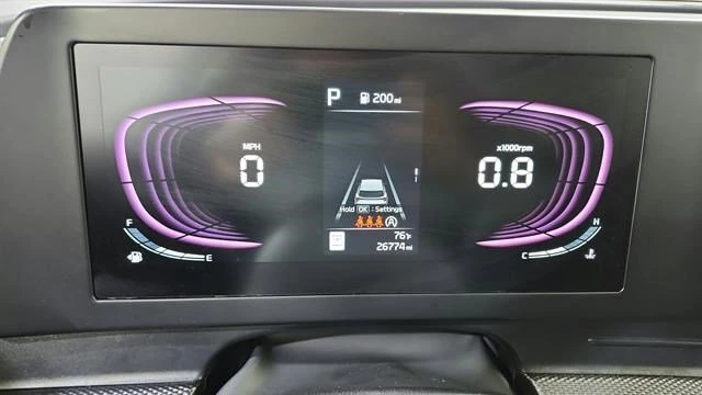 2025 Kia Sportage LX - Photo 18