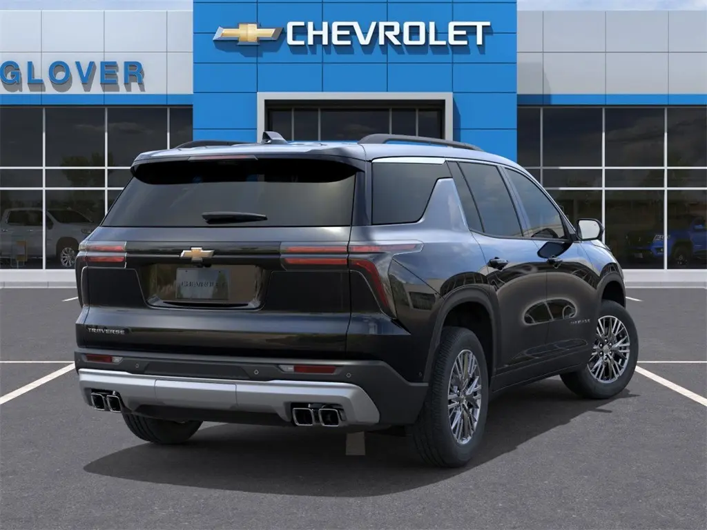 2026 Chevrolet Traverse 1LT photo 4