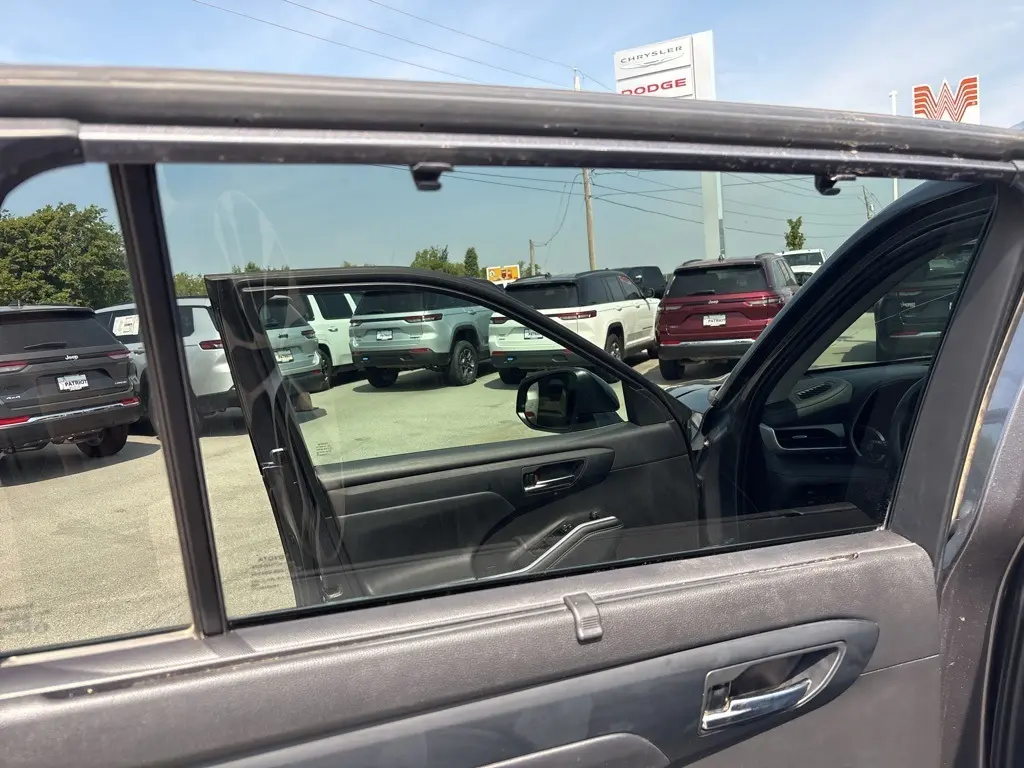 2022 Toyota Highlander Hybrid XLE photo 29