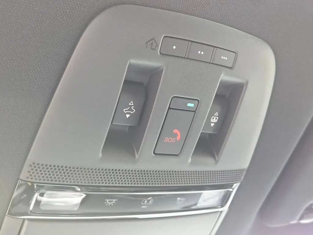 2026 Nissan Armada Platinum photo 13