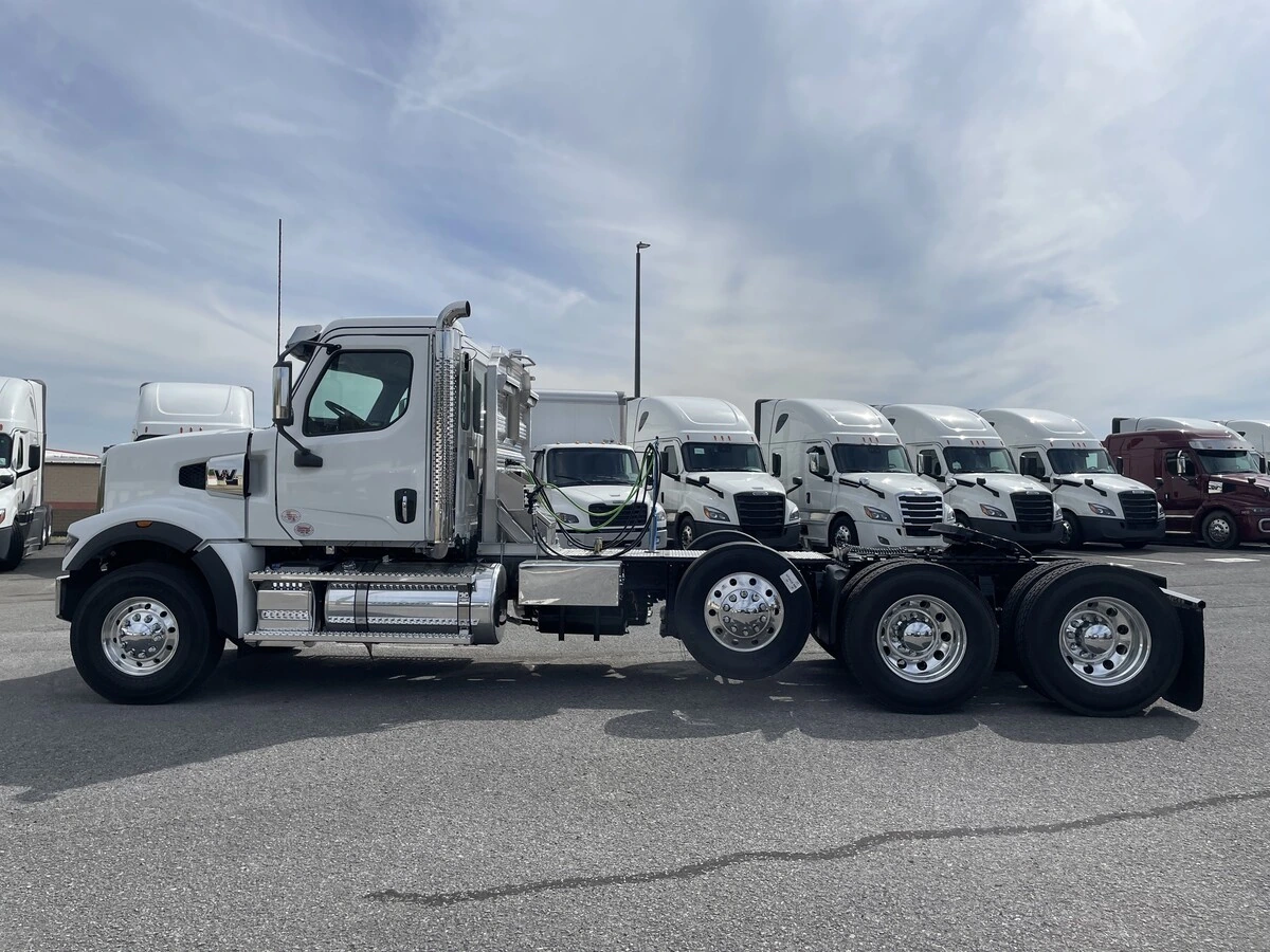 2027 Western Star 49X - image 25