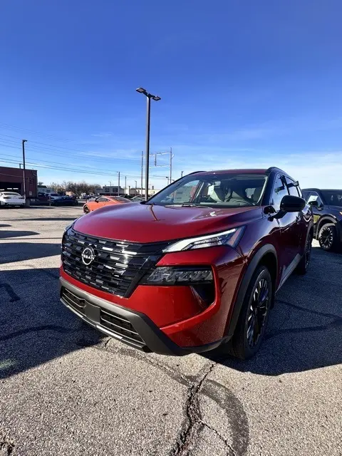 2026 Nissan Rogue SV's photo
