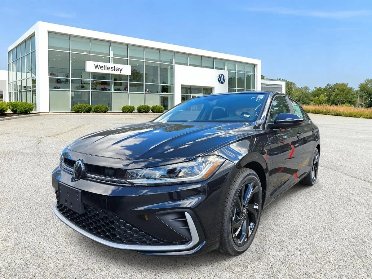 2027 Volkswagen Jetta SE