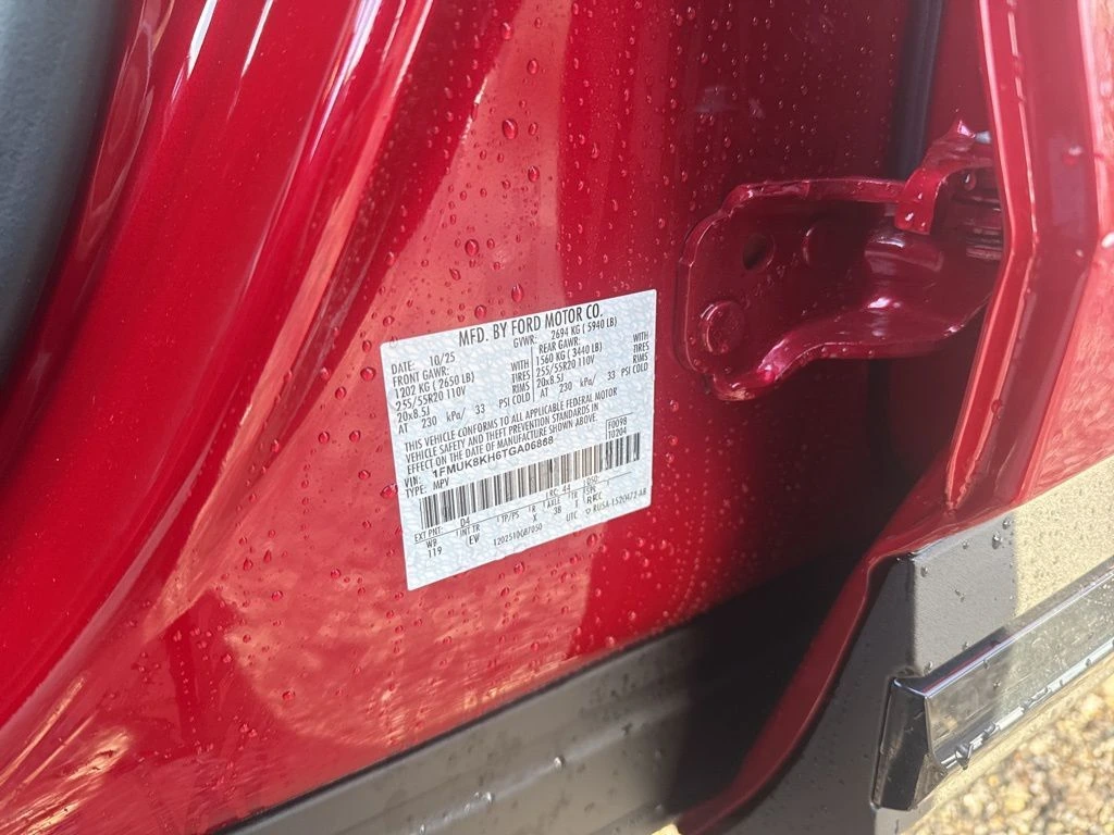 2026 Ford Explorer ST-Line - Photo 11