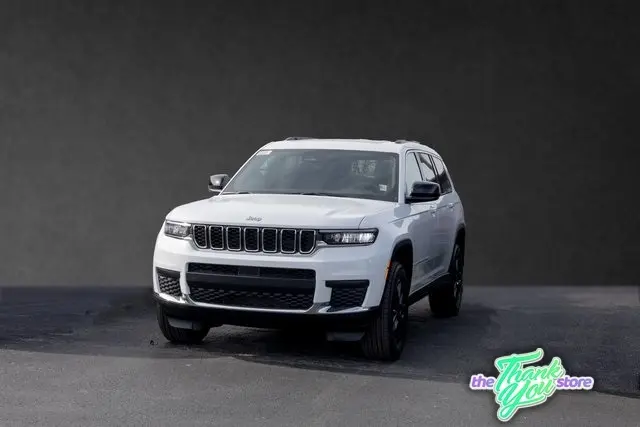 2025 Jeep Grand Cherokee L Laredo's photo
